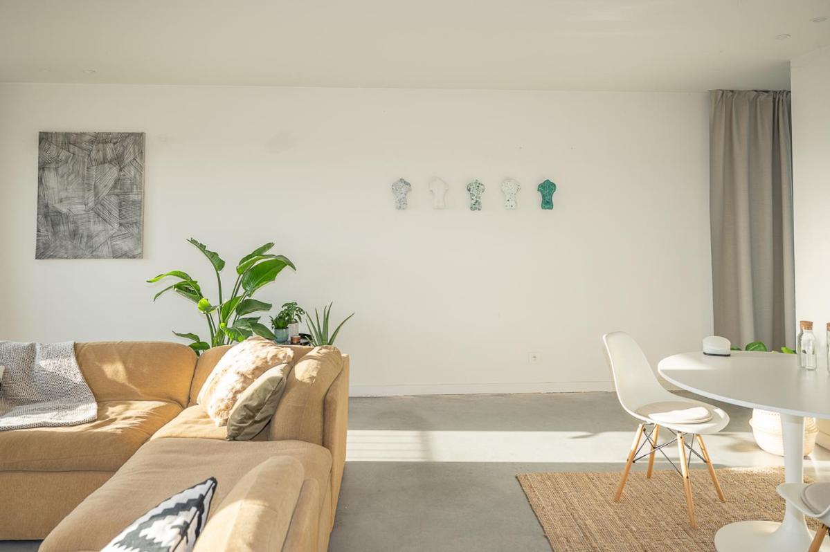 Trendy Apartments As Base To Discover Гент Екстериор снимка