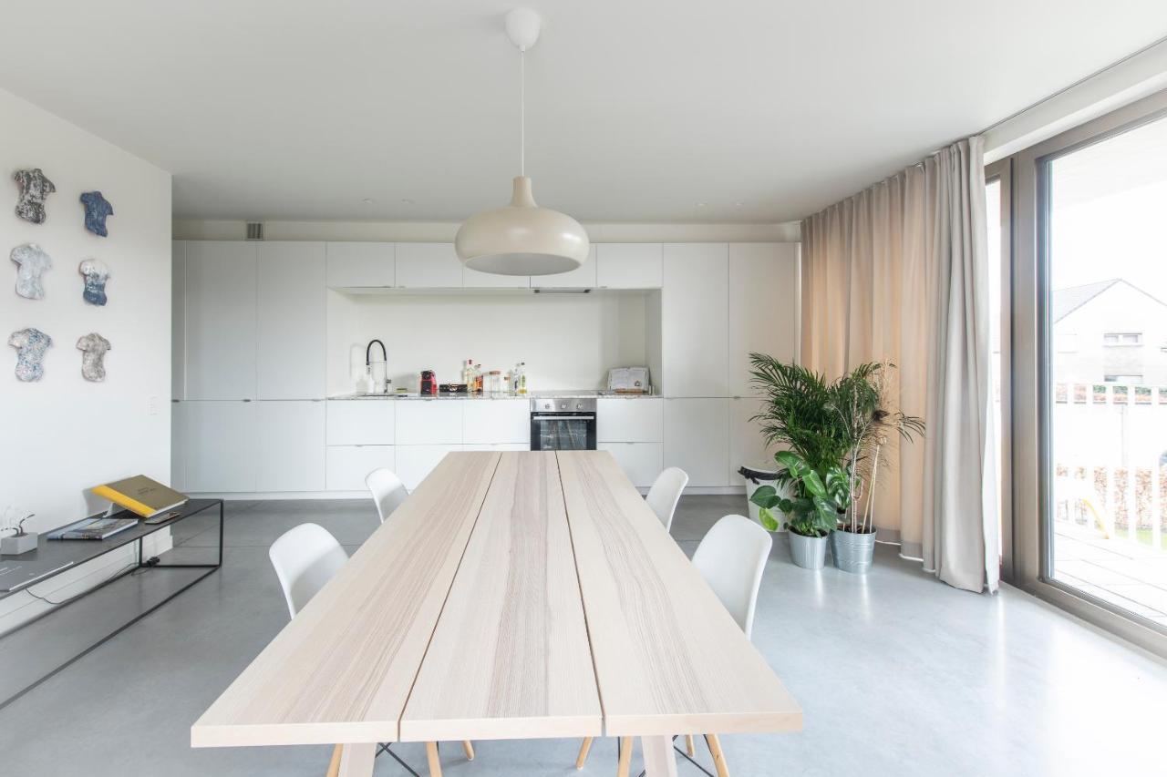 Trendy Apartments As Base To Discover Гент Екстериор снимка