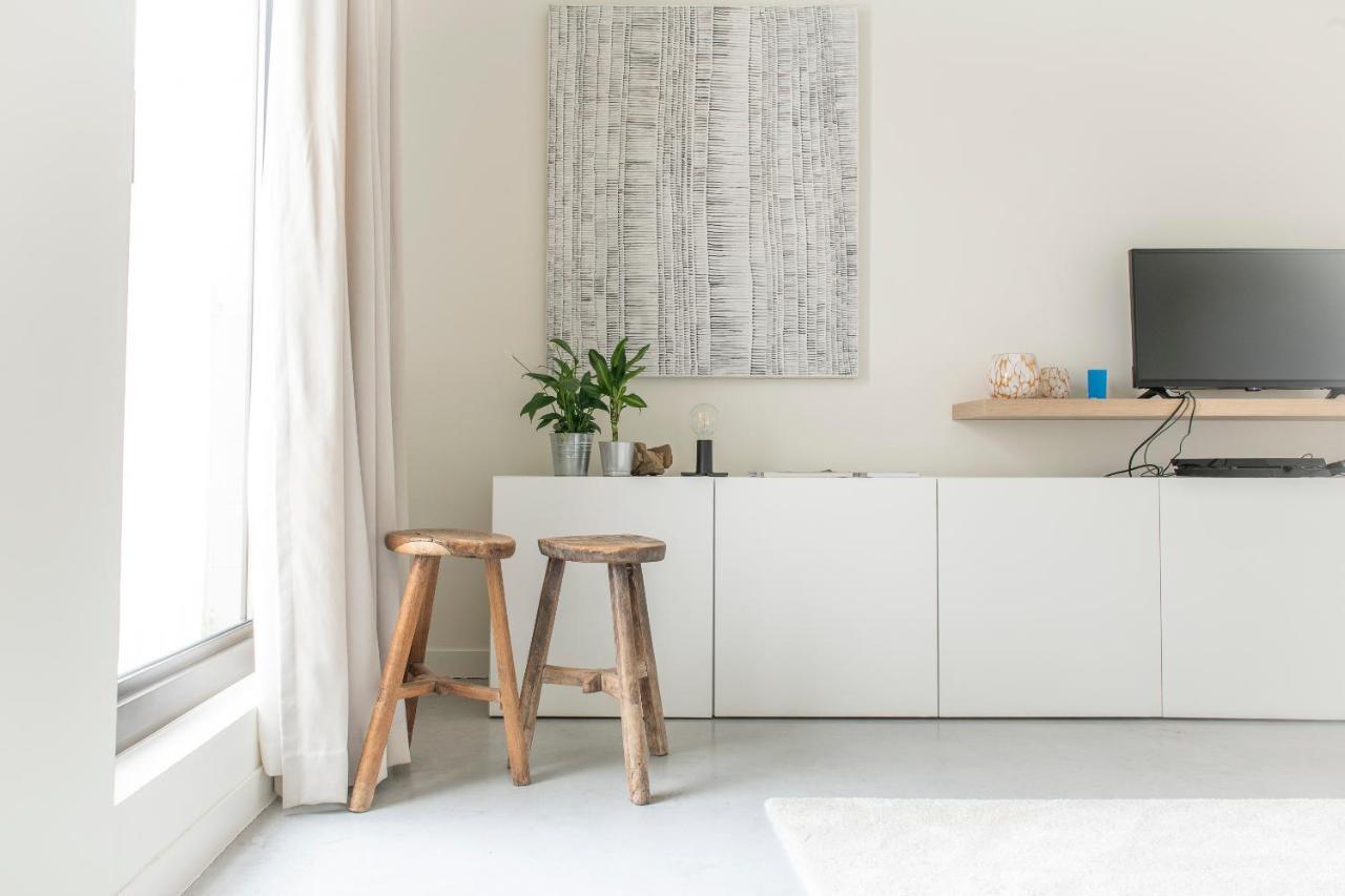 Trendy Apartments As Base To Discover Гент Екстериор снимка