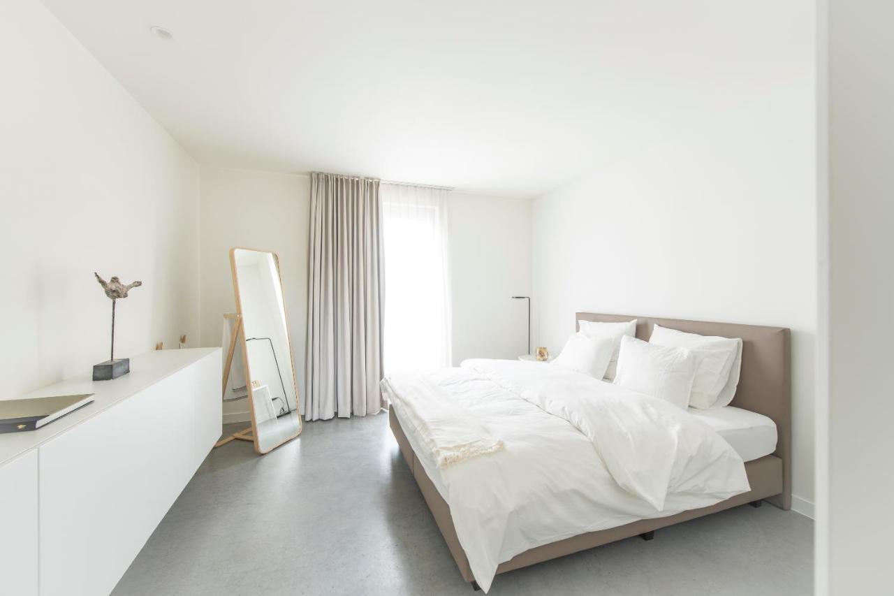Trendy Apartments As Base To Discover Гент Екстериор снимка