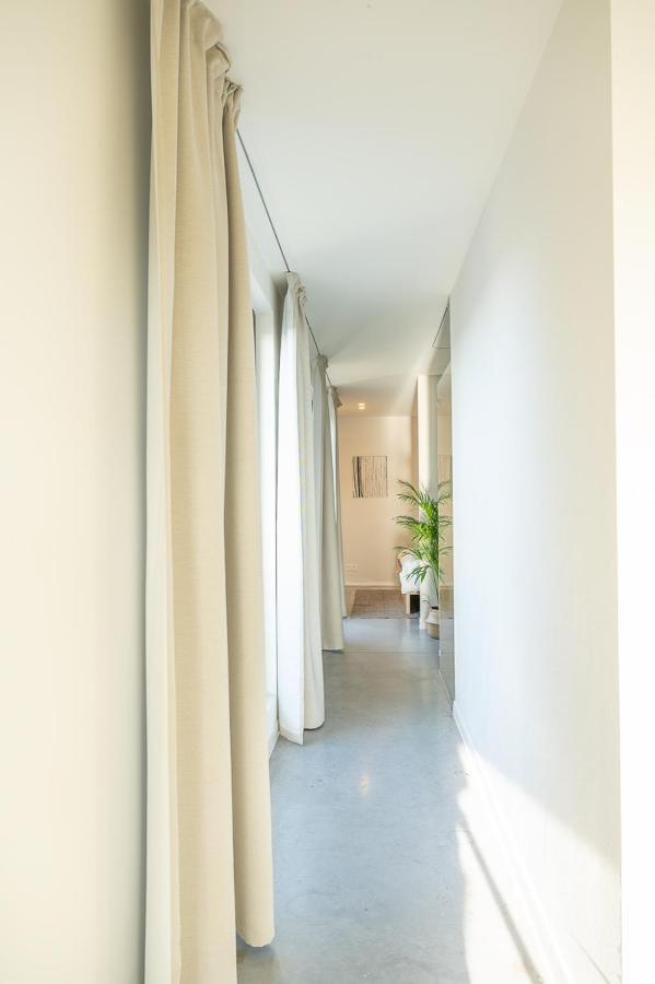 Trendy Apartments As Base To Discover Гент Екстериор снимка