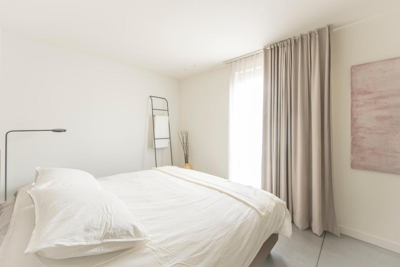 Trendy Apartments As Base To Discover Гент Екстериор снимка