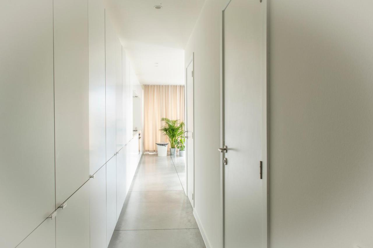 Trendy Apartments As Base To Discover Гент Екстериор снимка