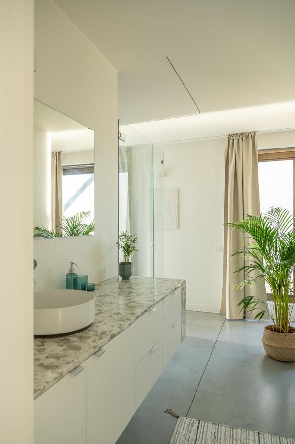 Trendy Apartments As Base To Discover Гент Екстериор снимка